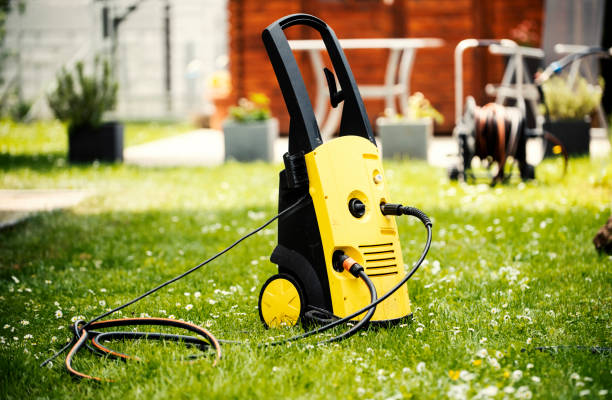 Professional Pressure Washing Services in Warsaw, MO